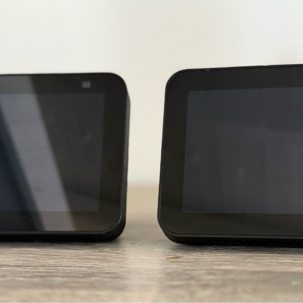 Amazon Echo Show 5 Smart Display (Pair)